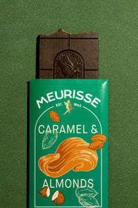 Dunkle Schokolade (73%) mit karamellisierten Mandeln - bio & vegan