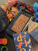 Lade das Bild in den Galerie-Viewer, Dattelschokolade Salted Peanut vegan &amp; bio
